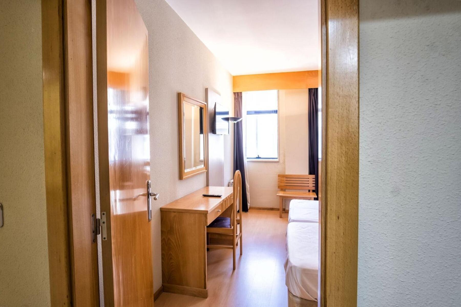 Hotel Alda Castelao Vilagarcia de Arousa Luaran gambar